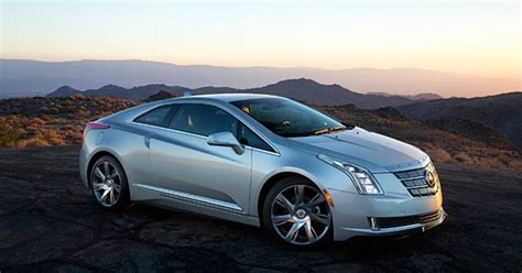 Cadillacs Elr Electric Coupe Test Drive Mens Journal