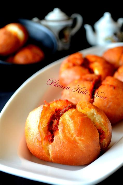 Craving for these chinese steam bao buns. Resepi Pau Sambal Gebu & Lembut - Dapur Kak Noor