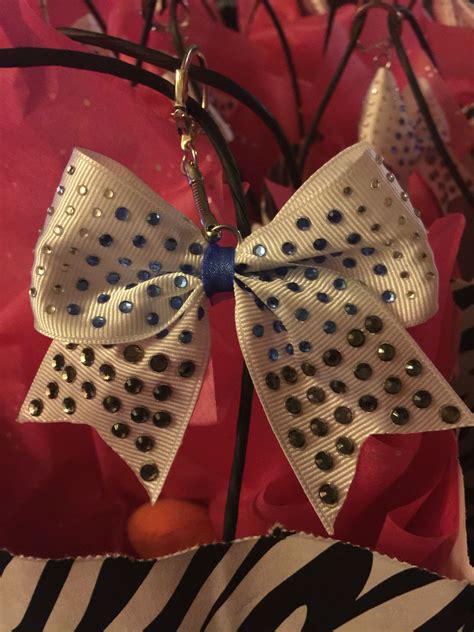 Check spelling or type a new query. Comp Bow Keychain DIY | Diy keychain, Diy bow, Cheer bows