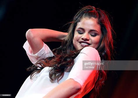 Selena Gomez Performs Stars Dance Tour Opening Night At The Patriot News Photo Getty Images