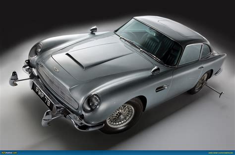 Sold James Bonds Aston Martin Db5