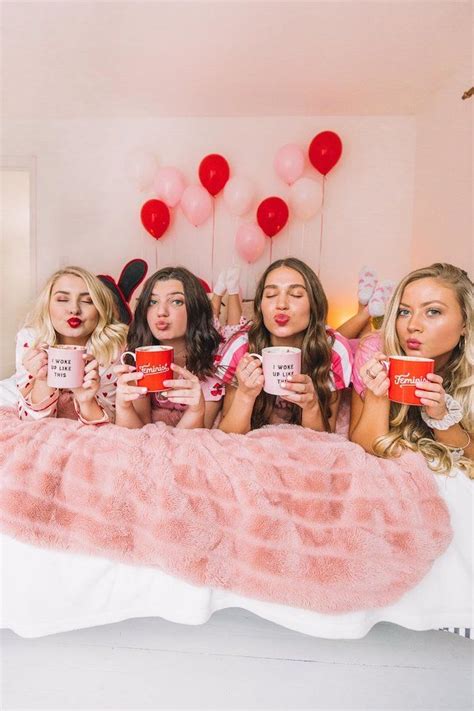 Best Rom Coms To Watch When You Re Single Inspired By This Girls Night Party Valentine