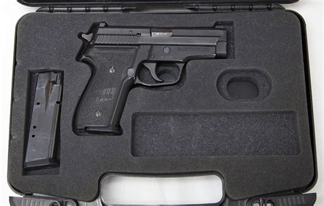 Sig Sauer P229 40 Sandw Dasa Police Trades With 2 Magazines And Case