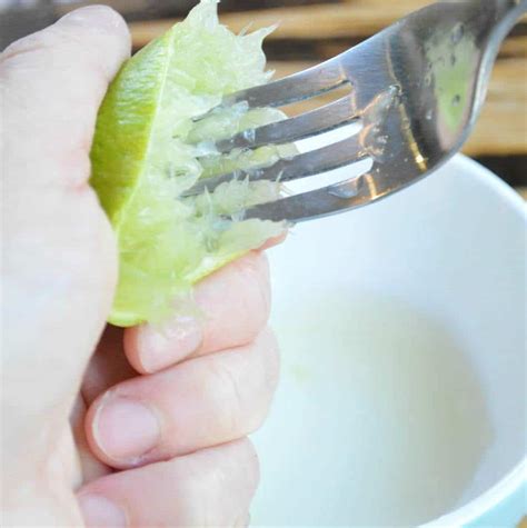 How To Squeeze The Most Juice From A Lime Without A Juicer Sweetashoney