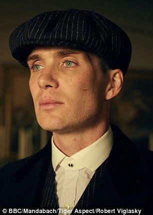 Everything about peaky blinders haircuts are in this article. Birmingham boy suspended from school because over Peaky ...