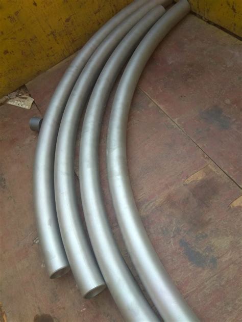 Degree Buttweld Stainless Steel Pipe Bends Bend Radius D At Rs In Mumbai