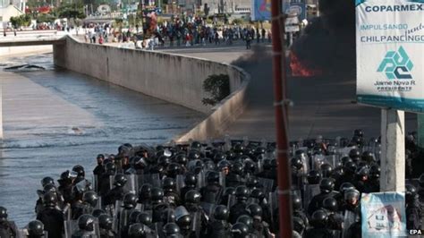 Mexican Anti Riot Police Sent To Guerrero After Clashes Bbc News