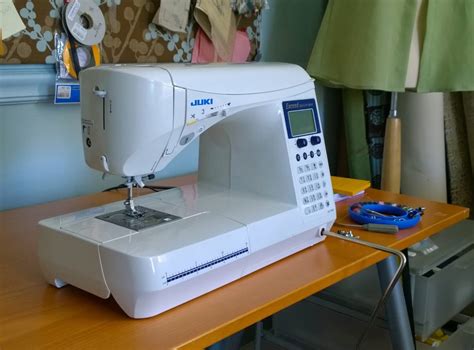 11 Best Intermediate Sewing Machines Reviewed And Rated Sept 2020