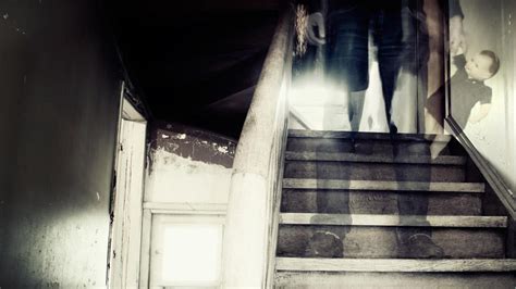 Watch Ghostly Encounters Streaming Online - Yidio