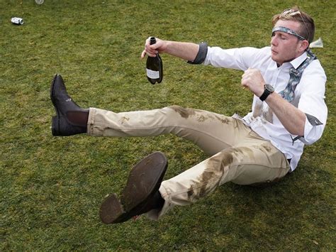Melbourne Cup 2019 Best Drunk Photos Post Race Debauchery Au — Australias Leading