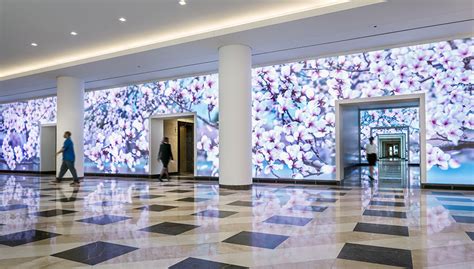 Huge Interactive Led Walls React To Visitor Movement Esi Design