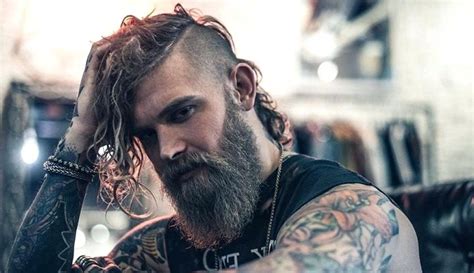 Long, medium & short hair. 33 Selected Viking Hairstyles For Men 2018: Long, Medium ...