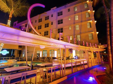 Reviews Of Kid Friendly Hotel Clevelander Hotel Miami Beach Miami Beach Florida Minitime