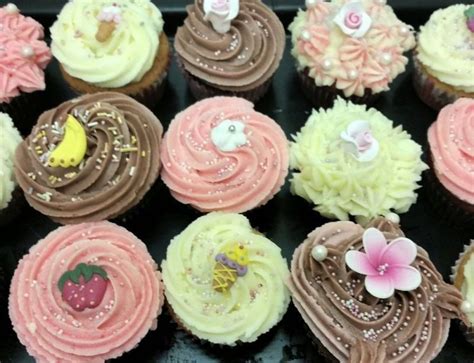 cupcakes simons cakes amazing cakes made fresh daily on the premises in ormond for any occasion