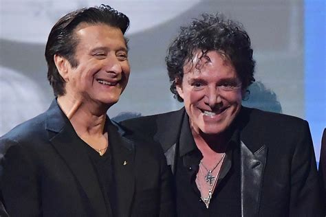 Neal Schon Has A Theory On Why Steve Perry Didnt Sing At Journeys