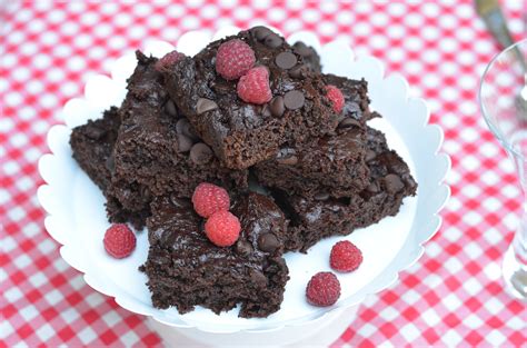 There are two ingredients that are key for this recipe: Chocolate Pudding Cake - Untwisted Vintage
