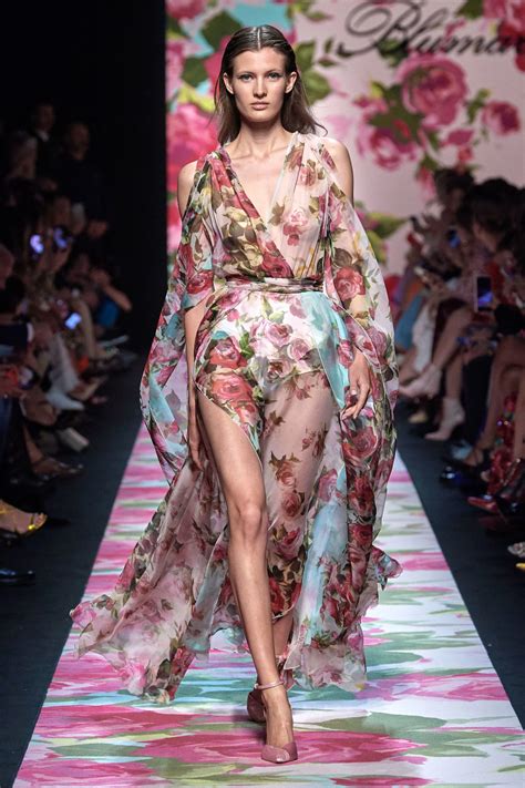 Blumarine Spring 2020 Ready To Wear Collection Vogue Fashion Show Spring Fashion Outfits