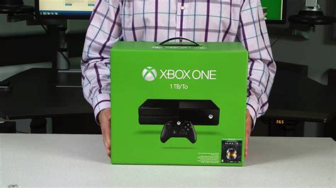 Microsoft Unveils 1tb Xbox One And 35mm Headset Jack