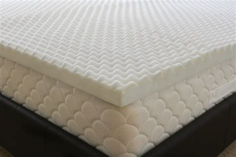 To use duct tape, lay the topper on the bed, then tape the edges of the pad to the mattress. 5 Simple Tips On How To Keep Mattress Topper From Sliding
