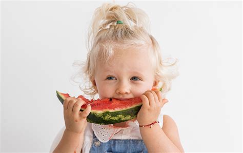 Como Incentivar As Crianças A Comerem Mais Frutas