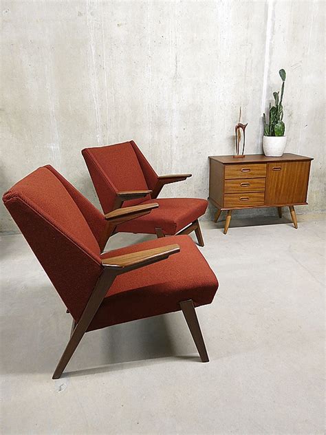 Oh yeah, it was way back in august when i first showed you this gem of a mid century modern chair i bought at a yard sale for a buck. Mid century Danish lounge chairs Cees Braakman Pastoe ...
