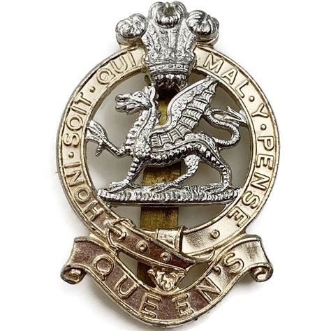 Queens Regiment Queens Staybrite Anodised Cap Badge Staybright