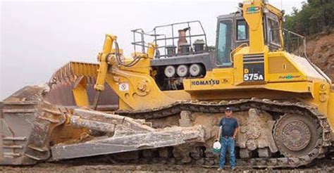 Top 5 Largest Bulldozer In The World 2022