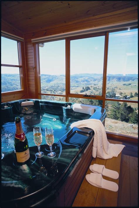 Romantic Getaway To Luxurious Blue Mountains Chalet Private Hot Tub