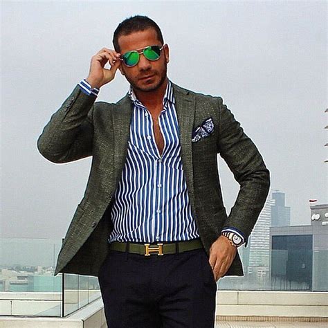 Retrouvez sur notre boutique en ligne toutes les marques qui vous permettront d'adopter un style chic en toutes circonstances : Épinglé par Souomy Franck sur Sapèr | Mode homme, S ...