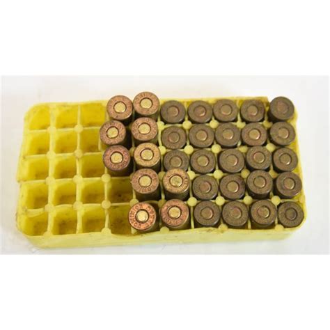 Box Lot 33 Rounds 32 Sandw Ammunition Landsborough Auctions
