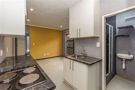 2 Bedroom Apartment To Rent Kagiso 1kr1521458 Pam Golding Properties