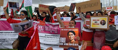 Myanmar Sentences Its Ousted Leader A Nobel Peace Prize Winner To Prison The Daily Caller