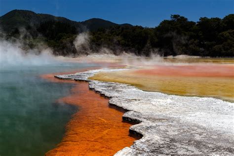17 Natural Wonders In New Zealand That Will Take Your Breath Away