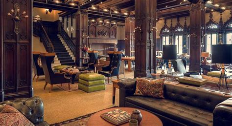 The Coolest Hotel Lobbies In Chicago