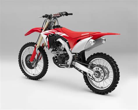 The rebel is part of the cm series of cruisers. HONDA REVEALS ELECTRIC-START 2018 CRF250R | Dirt Bike Magazine