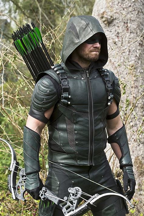 Arrow Season 4 Episode 22 Lost In The Flood Photos Green Arrow Costume Arrow Costume Arrow