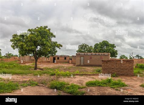 Burkina Faso Buildings High Resolution Stock Photography And Images Alamy