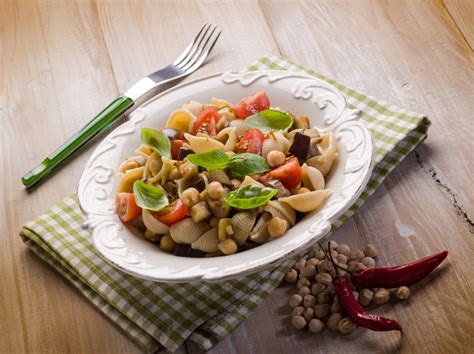 Ricette primi pesce ricetta pasta rucola e gamberetti. Pasta fredda: ricette veloci - La Cucina Italiana