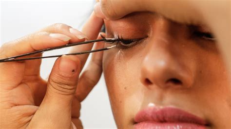 How To Make Cheap False Eyelashes Look Like Realistic Lash Extensions