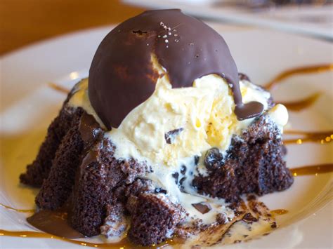 Sassy steak chili dessert now dinner later. Gallery: We Try All the Desserts at Chili's | Serious Eats