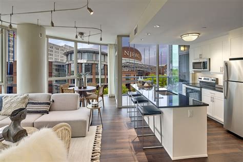 The perfect 1 bed apartment is easy to find with apartment guide. One Theater Square Apartments - Newark, NJ | Apartments.com