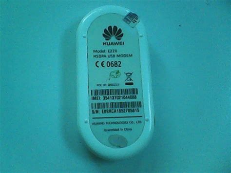 Modulator merupakan bagian yang mengubah sinyal informasi ke dalam sinyal pembawa (carrier) dan siap untuk dikirimkan, sedangkan demodulator adalah bagian yang memisahkan sinyal informasi (yang berisi. Cara Menguatkan Sinyal Modem GSM Huawei E220