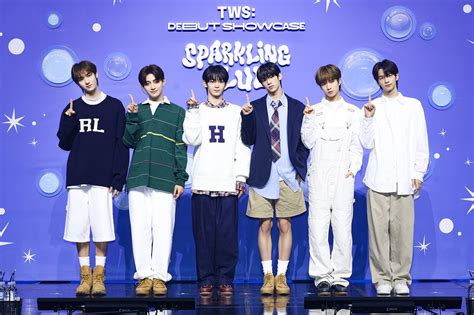Pledis Entertainments New Boy Group Tws Makes Debut With Sparkling