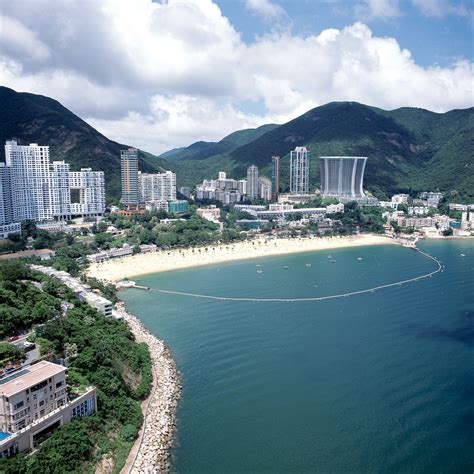 Sun Filled Repulse Bay Hong Kong Places To See Places To Travel