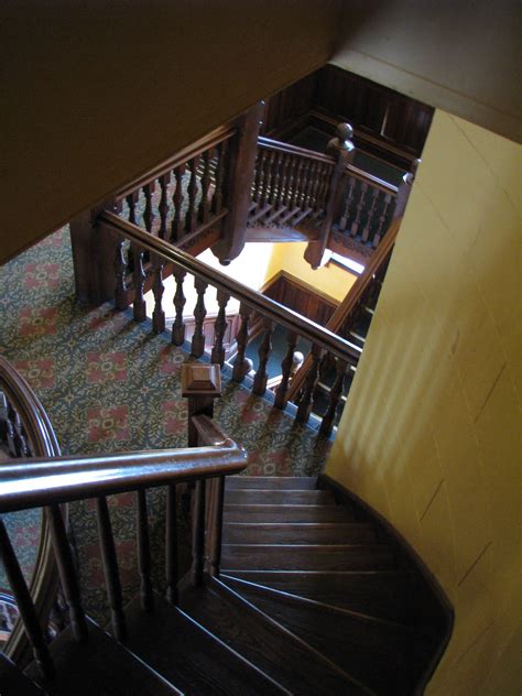 Stairway Down From The Top Stairways Stairs Decor