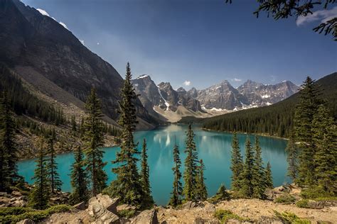 Скачать обои озеро горы канада провинция альберта национальный парк