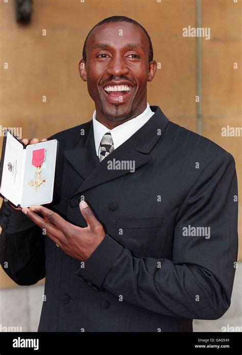 Obe Linford Christie Hi Res Stock Photography And Images Alamy