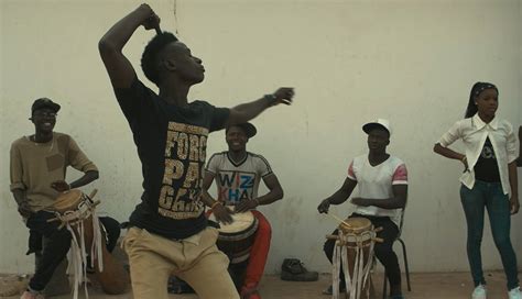 Lappel à La Danse Au Sénégal Annulé — Le Grand R