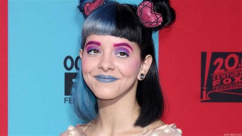 Why Melanie Martinez Fan Accounts Are Denouncing Her On Twitter