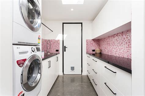 Shop & save on all your home improvement needs! Cabinet Maker Melbourne: Need Efficient Laundry Cabinets